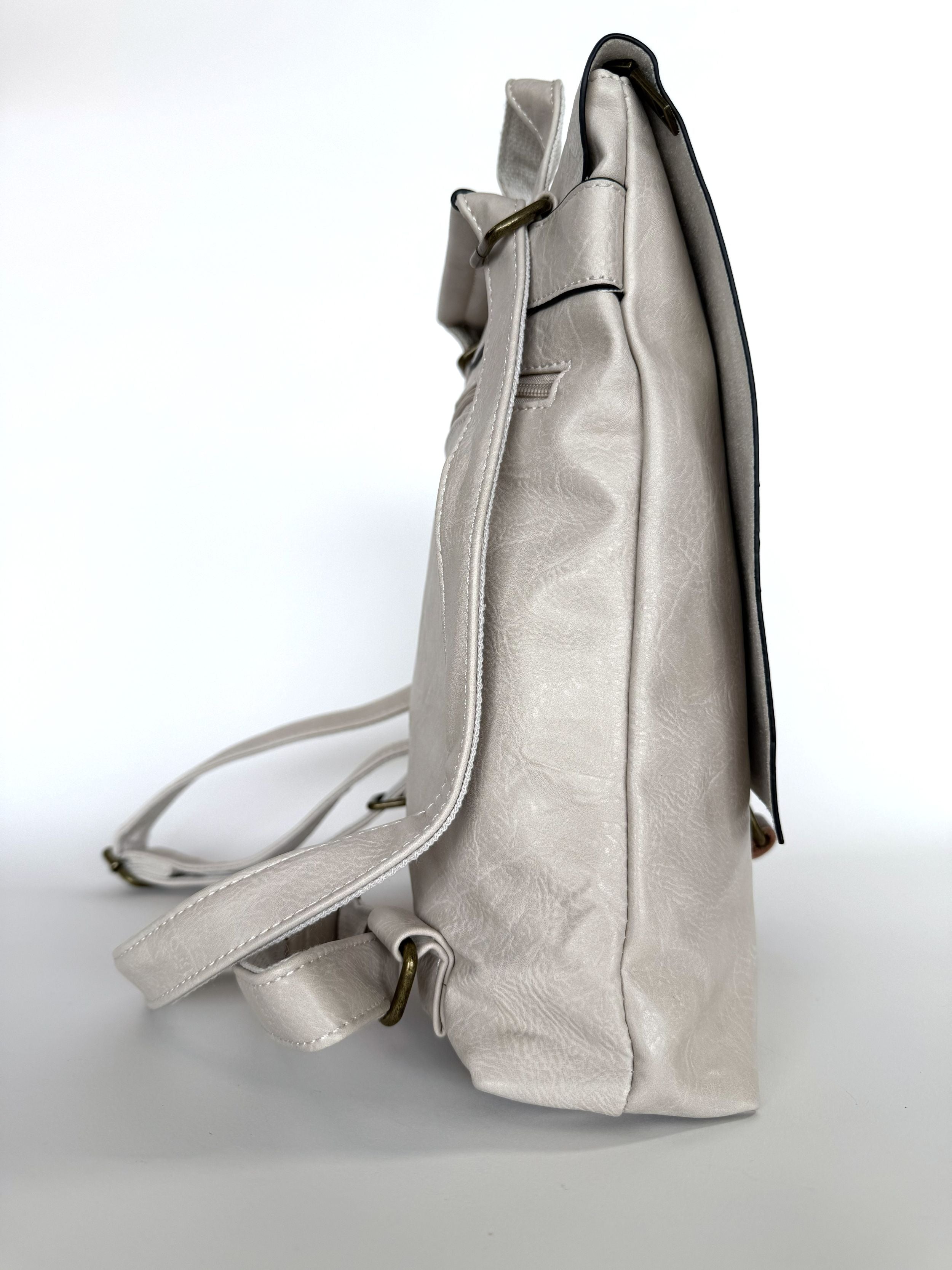 φωτο-τσάντα πλάτης-γυναικείο backpack-βολικές θήκες για ταμπλετ λάπτοπ βιβλία-καθημερινή χρήση-πολύ ανθεκτική-δερμάτινη -τσάντα-βόλτα-προσφορά-καλή τιμή- πολύ καλή ραφή-ανθεκτική στο βάρος