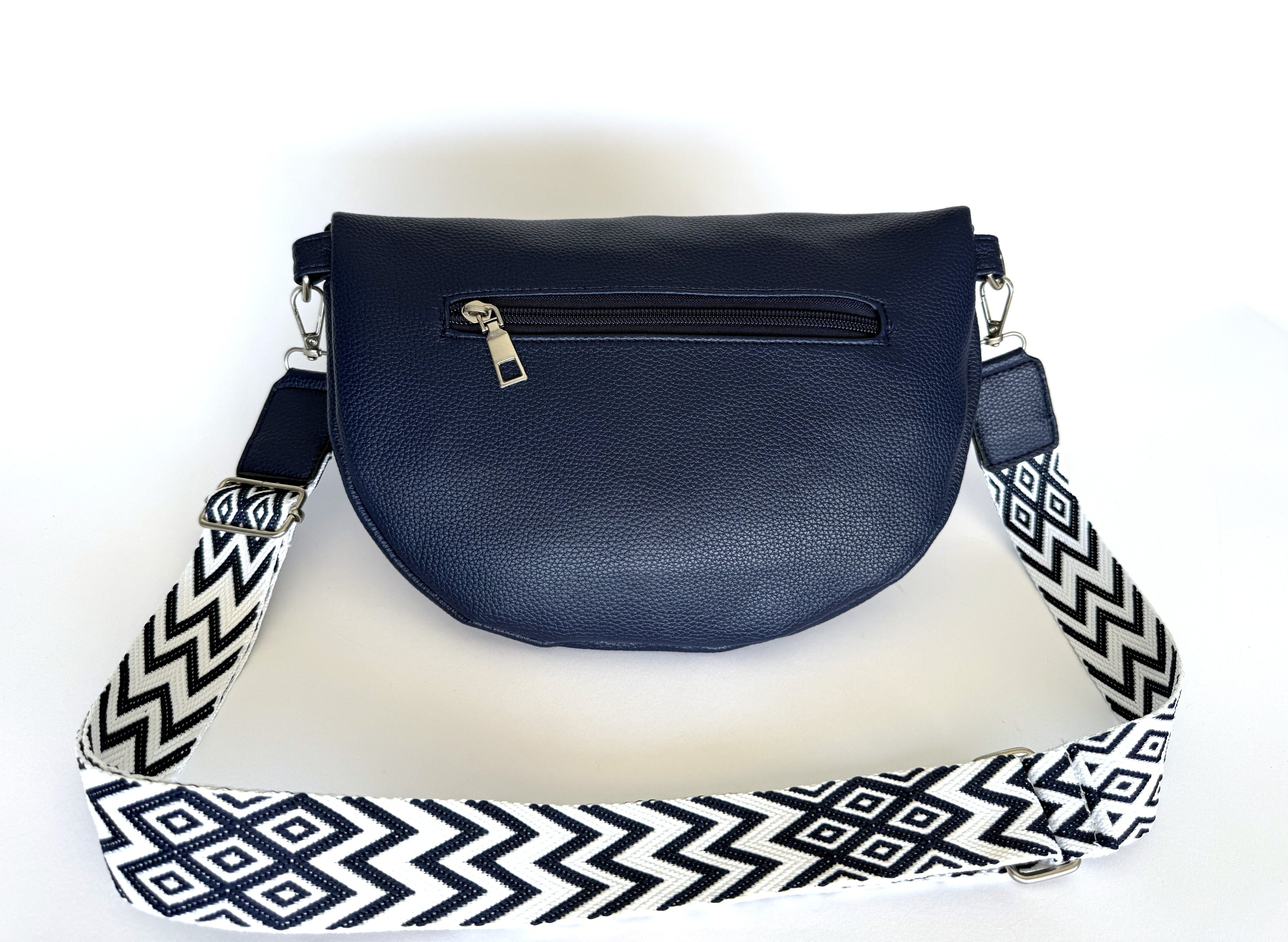 Bum bag, Τσαντάκι χιαστί στήθους