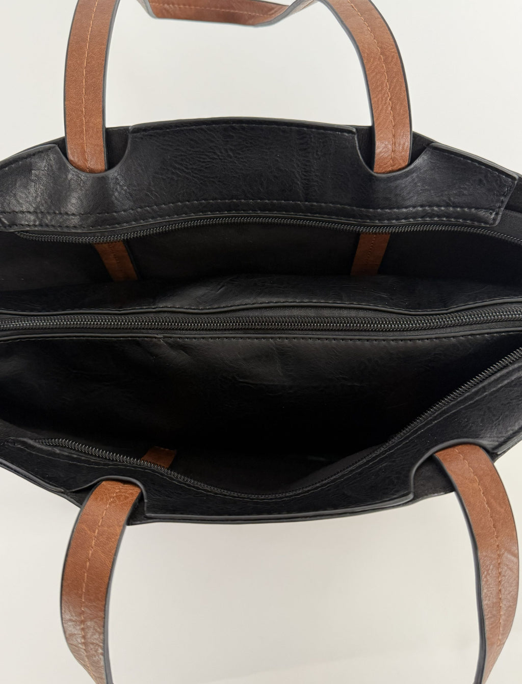 Κλασική Μαύρη με καφέ λουριά Faux Leather Τσάντα Tote, ανθεκτική, ευρύχωρη και κομψή για καθημερινή χρήση.